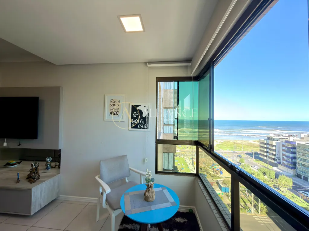 Apartamento no bairro Centro — foto 1