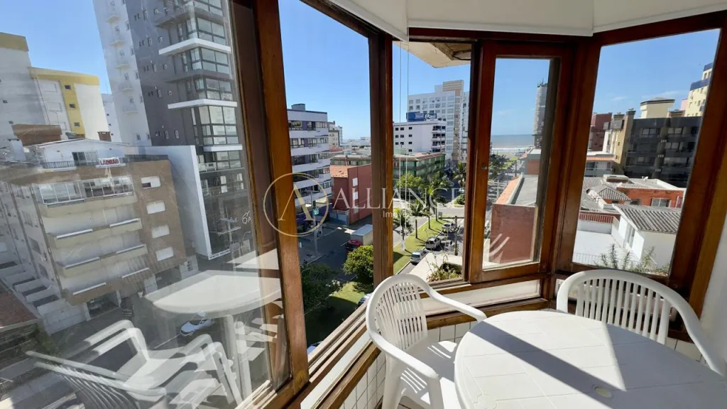 De frente Avenida — foto 1