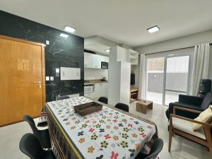 Apartamento em Zona Nova