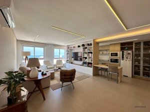 Apartamento em Zona Nova