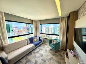 Apartamento em Zona Nova