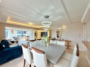 Apartamento em Zona Nova