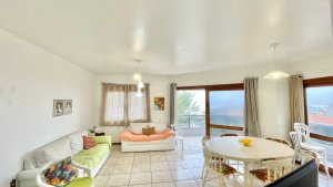 Apartamento em Zona Nova