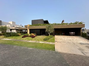 Casa em Condomínio em Capão Da Canoa