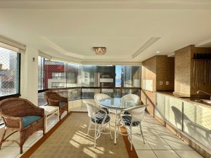 Apartamento em Centro