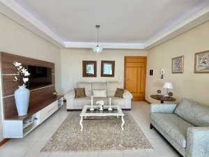 Apartamento em Zona Nova