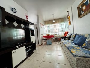 Apartamento em Zona Nova