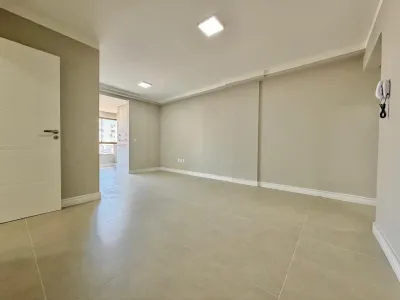 Apartamento 2 quartos/dormitórios, 1 Suíte de frente no Bairro Centro — foto 4