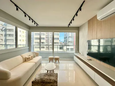 Apartamento 3 quartos/dormitórios, 1 Suíte de frente no Bairro Navegantes — foto 2