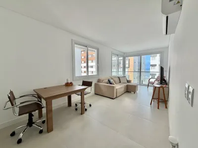 Apartamento 3 quartos/dormitórios, 1 Suíte de frente no Bairro Zona Nova (Copia) — foto 5