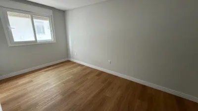 Apartamento andar alto novo no bairro navegantes — foto 4