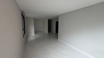 Apartamento andar alto novo no bairro navegantes — foto 2