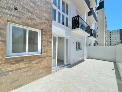 Apartamento em Zona Nova