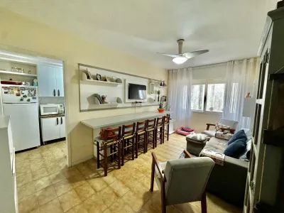 Apartamento no Centro, ao lado da Praça Flávio Boianovski! — foto 2