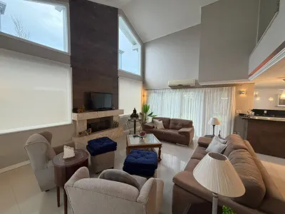 Casa a venda no condomínio Porto Coronado — foto 3
