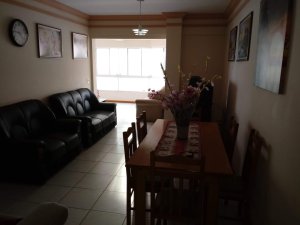 Apartamento em Zona Nova