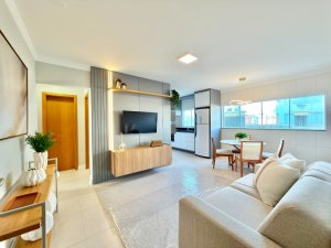 Apartamento em Zona Nova